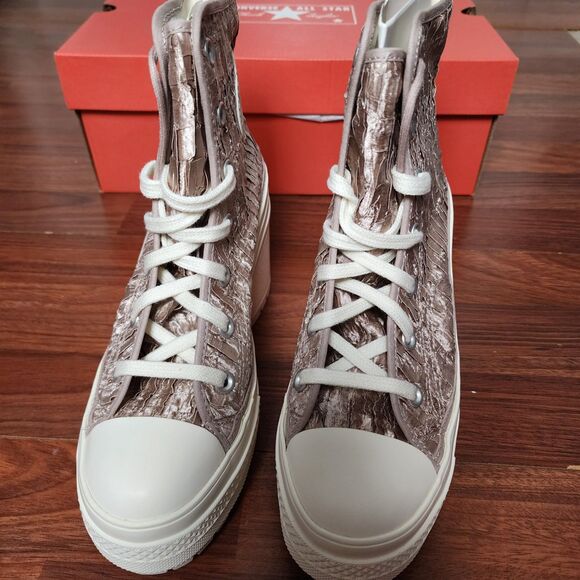 Converse Chuck Taylor Lug Sole Heeled Platform Boot 6.5 NIB - Picture 7 of 9